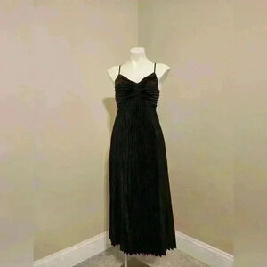 Banana republic black pleated dress